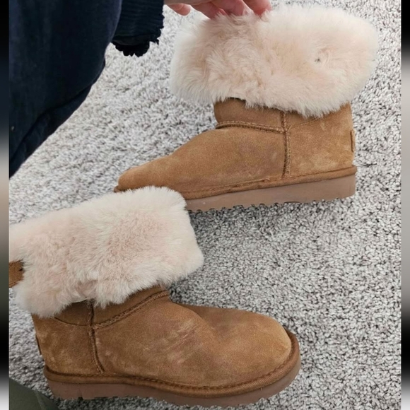 UGG Women UGG Tan Fur-Lined Winter Boots